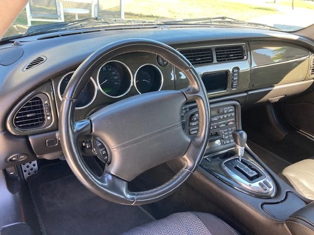 2005 Jaguar X100 XK8 - Image 11 of 13