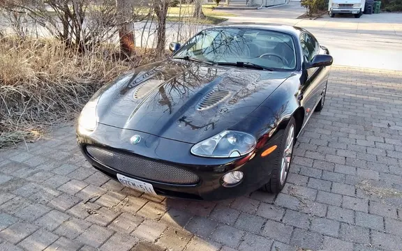 2005 Jaguar XKR