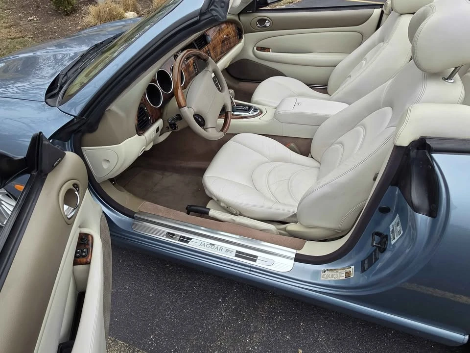 2005 Jaguar X100 XKR - Image 3 of 14