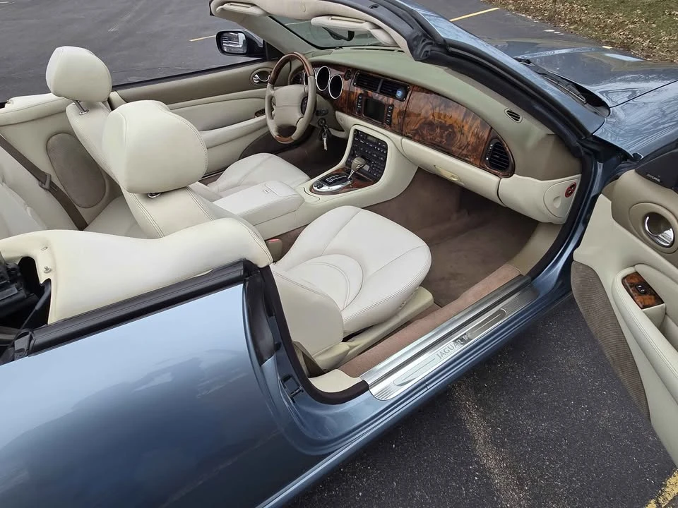 2005 Jaguar X100 XKR - Image 2 of 14