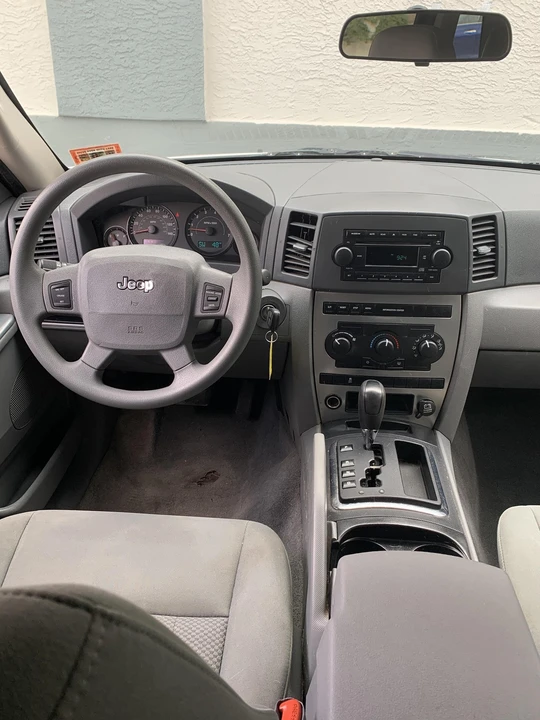 2005 Jeep WK Grand Cherokee - Image 27 of 31