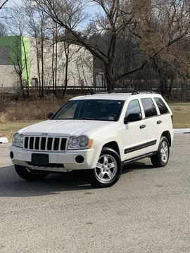 2005 Jeep Grand Cherokee Laredo
