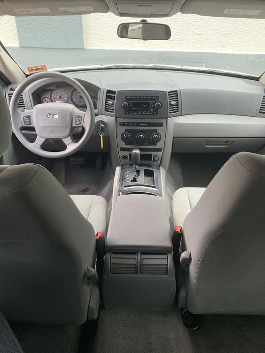 2005 Jeep WK Grand Cherokee - Image 26 of 31