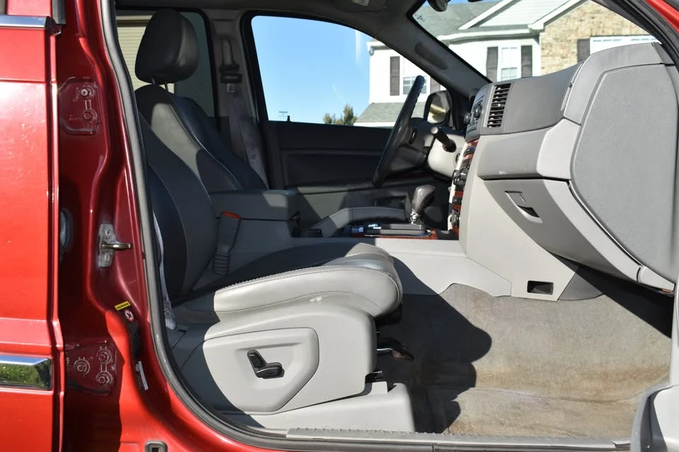 2005 Jeep WK Grand Cherokee - Image 7 of 14