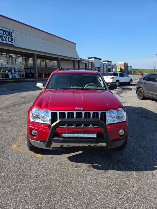 2005 Jeep Grand Cherokee - Image 3 of 5