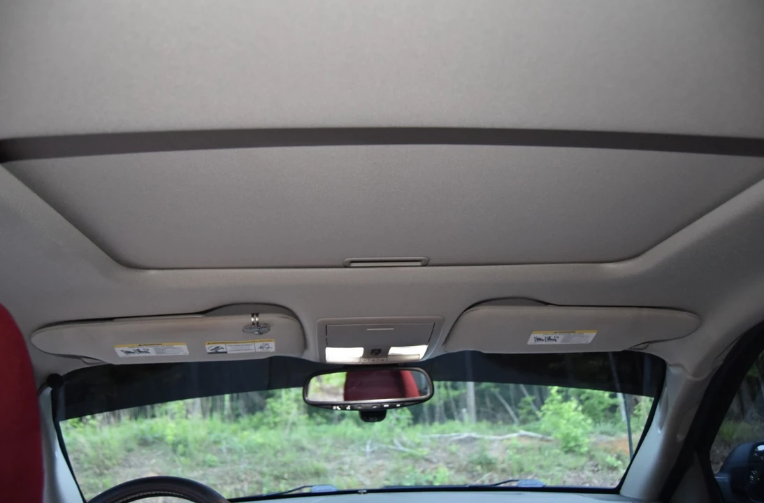 2005 Jeep Grand Cherokee - Image 10 of 24