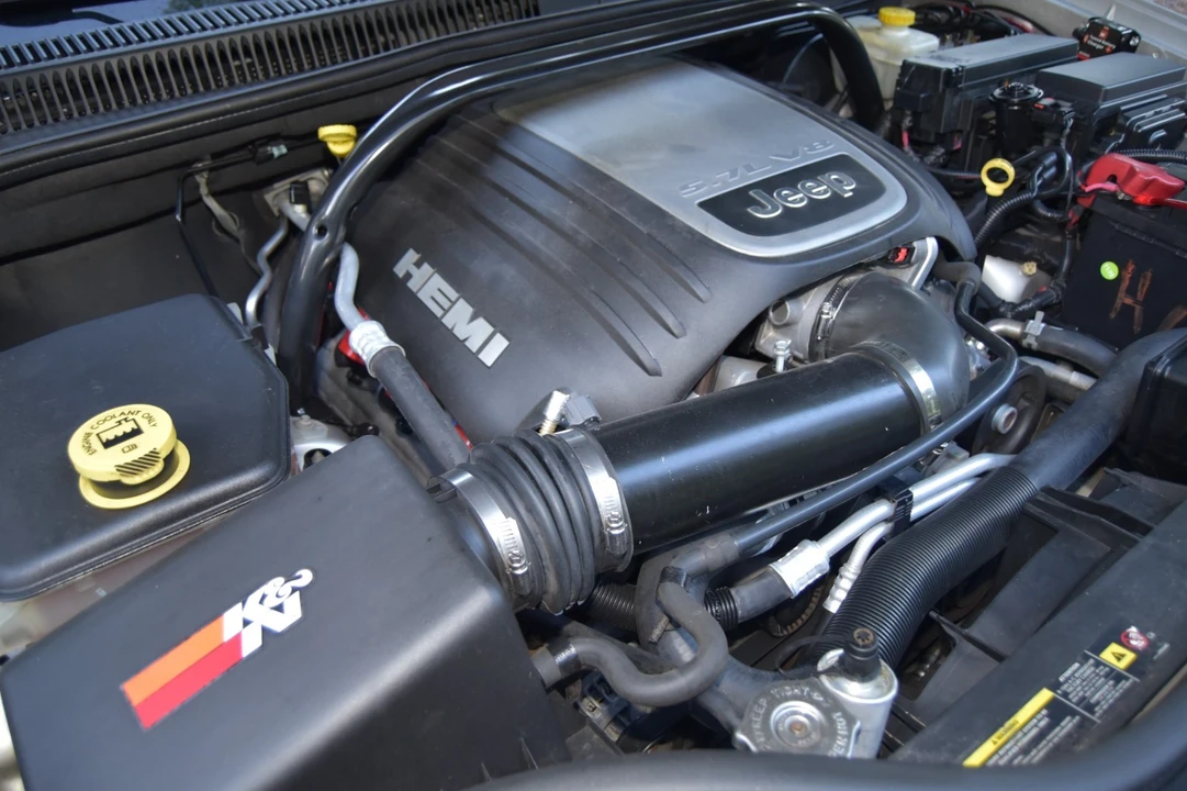 2005 Jeep Grand Cherokee - Image 16 of 24