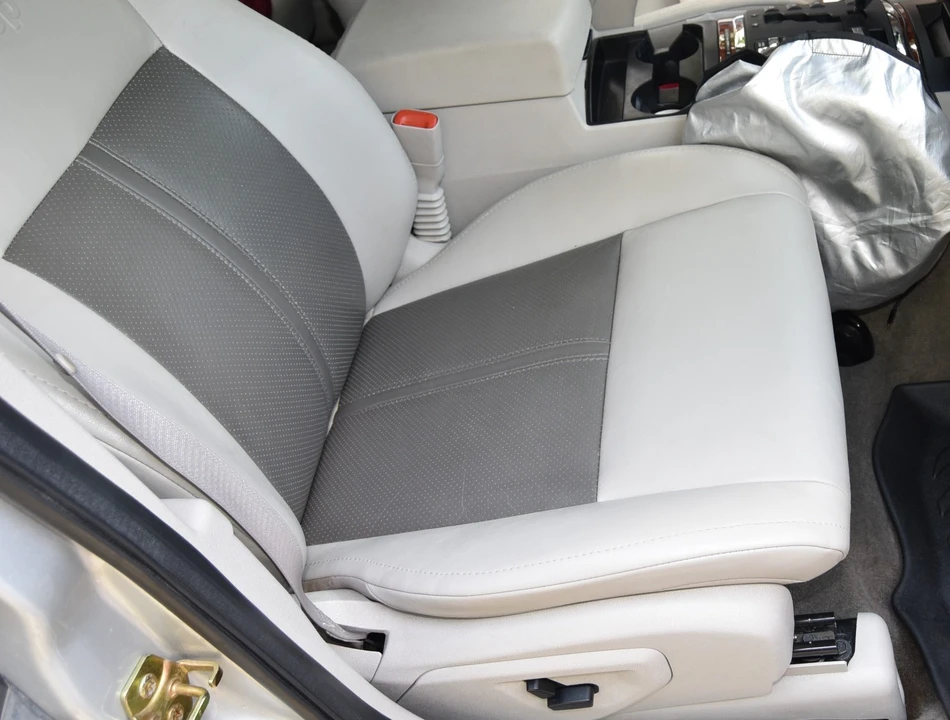 2005 Jeep Grand Cherokee - Image 7 of 24