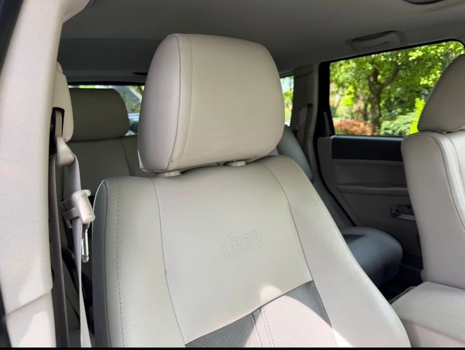 2005 Jeep Grand Cherokee - Image 31 of 31