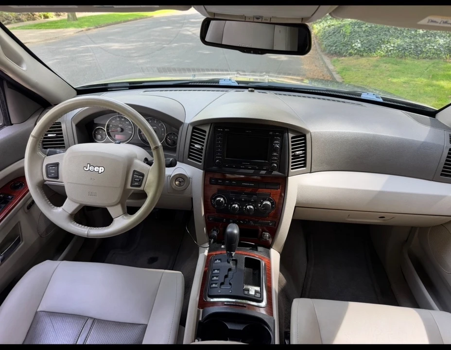 2005 Jeep Grand Cherokee - Image 27 of 31