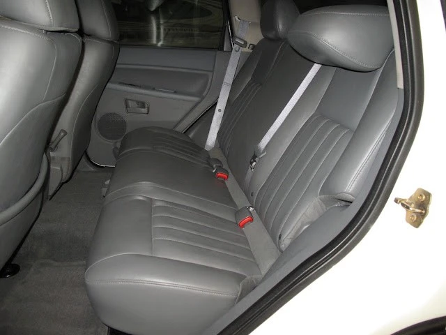 2005 Jeep Grand Cherokee - Image 17 of 31