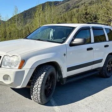 2005 Jeep Grand Cherokee Laredo