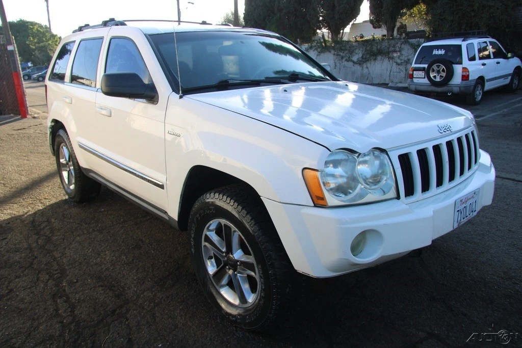 2005 Jeep Grand Cherokee - Image 8 of 21