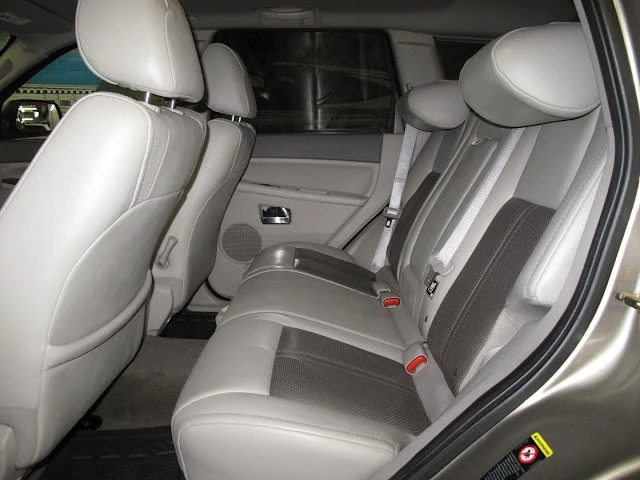 2005 Jeep Grand Cherokee - Image 16 of 31