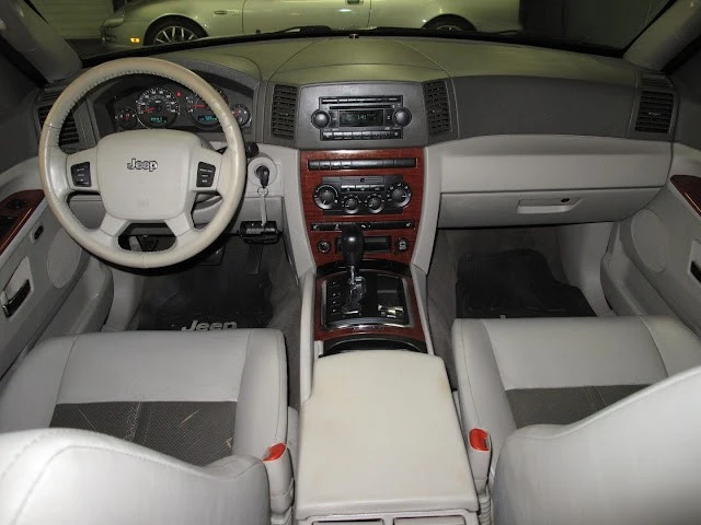 2005 Jeep Grand Cherokee - Image 2 of 31