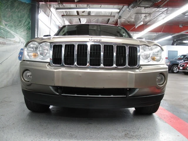 2005 Jeep Grand Cherokee - Image 23 of 31