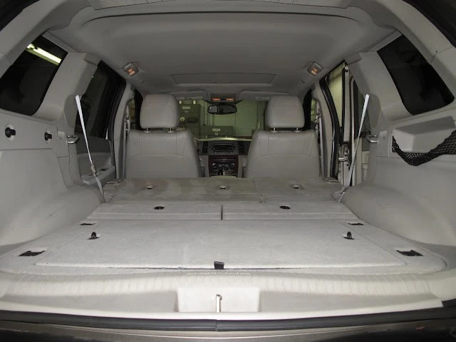 2005 Jeep Grand Cherokee - Image 28 of 31