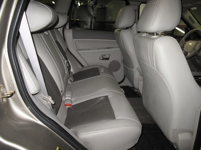 2005 Jeep Grand Cherokee - Image 22 of 31