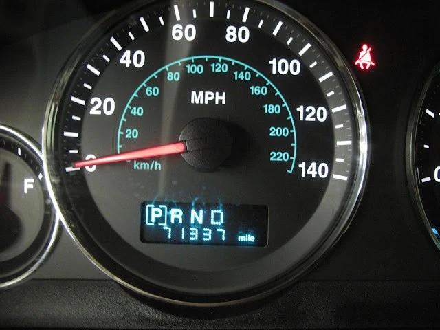 2005 Jeep Grand Cherokee - Image 3 of 31