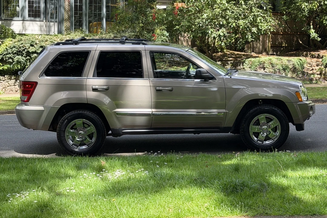 2005 Jeep WK Grand Cherokee - Image 8 of 31