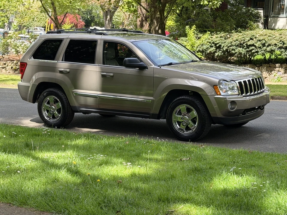 2005 Jeep WK Grand Cherokee - Image 7 of 31