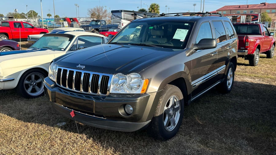2005 Jeep WK Grand Cherokee - Image 7 of 15