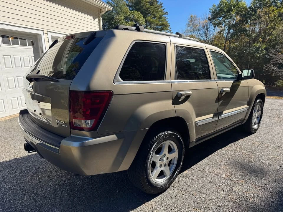 2005 Jeep WK Grand Cherokee - Image 5 of 15