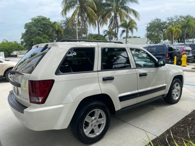 2005 Jeep Grand Cherokee - Image 8 of 21