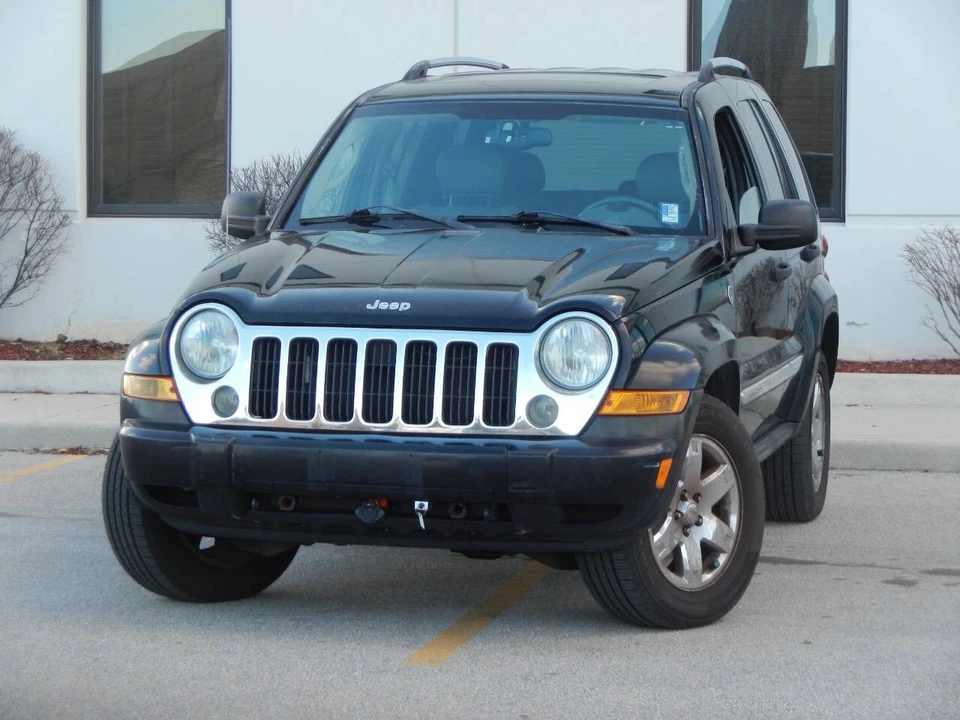 2005 Jeep KJ Liberty - Image 3 of 21