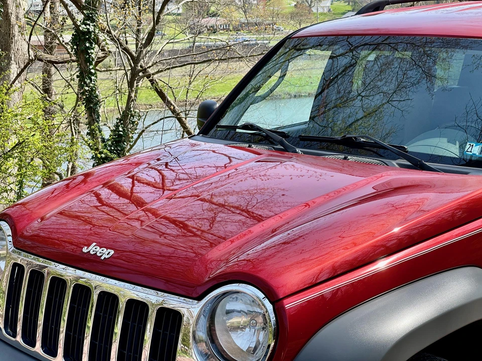 2005 Jeep KJ Liberty - Image 16 of 31