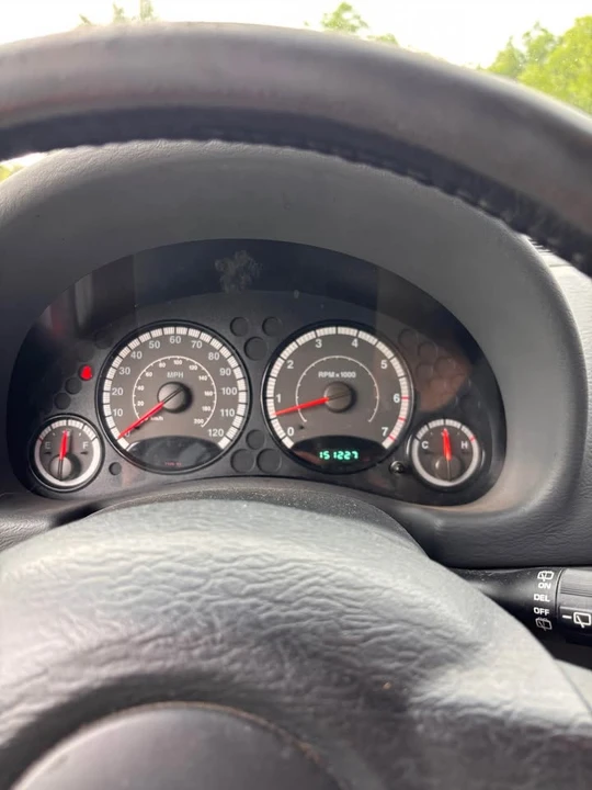 2005 Jeep KJ Liberty - Image 10 of 13