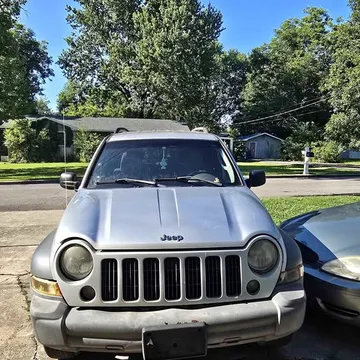 2005 Jeep Liberty Sport SUV 4D