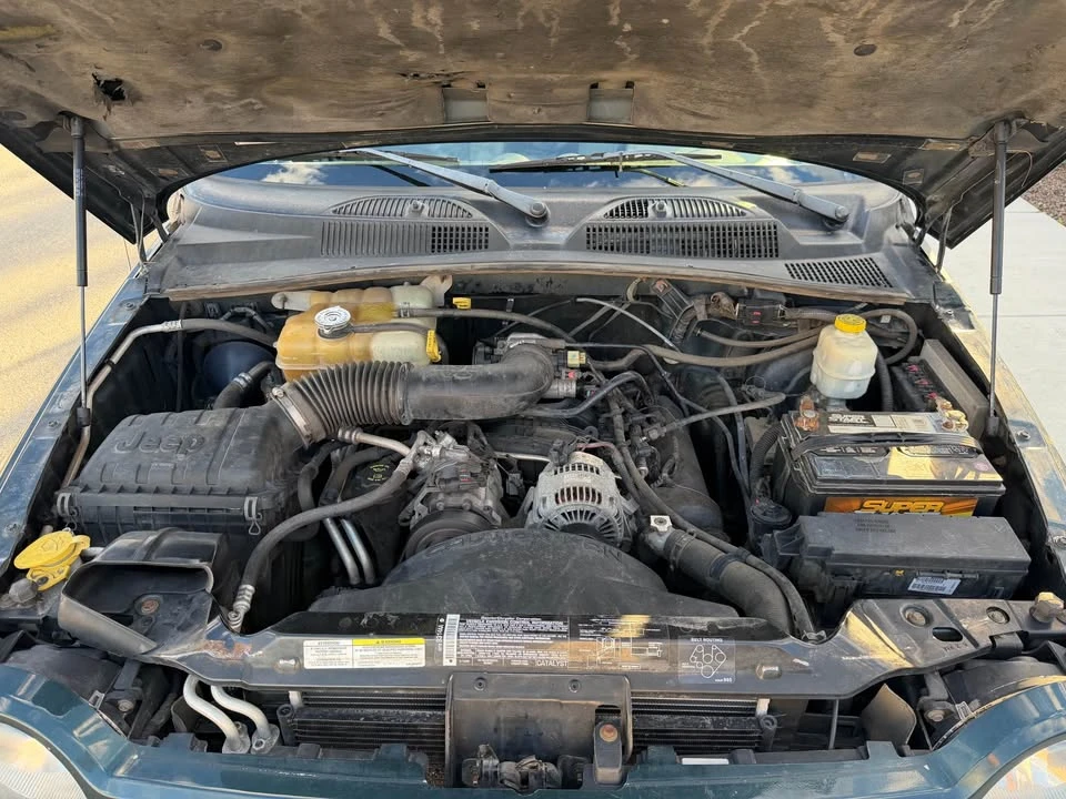 2005 Jeep KJ Liberty - Image 10 of 12