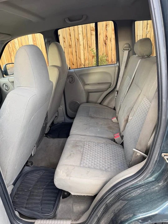 2005 Jeep KJ Liberty - Image 7 of 12