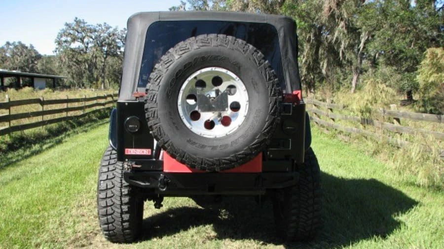 2005 Jeep TJ Wrangler - Image 4 of 6