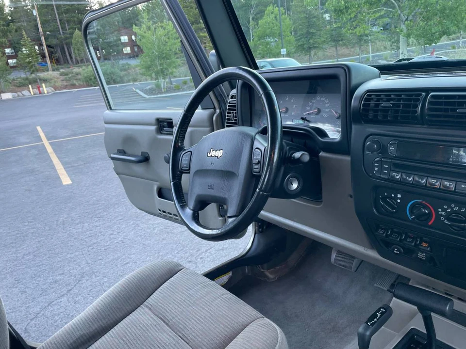 2005 Jeep TJ Wrangler - Image 7 of 12