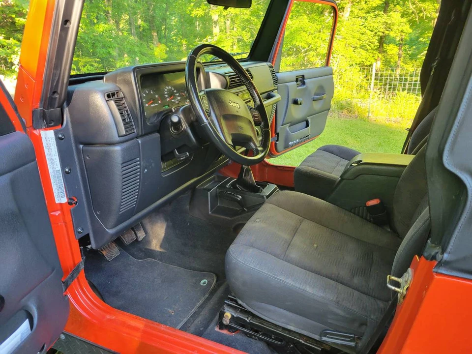 2005 Jeep TJ Wrangler - Image 15 of 20