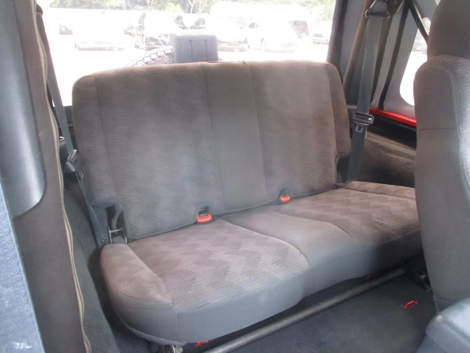2005 Jeep TJ Wrangler - Image 15 of 20