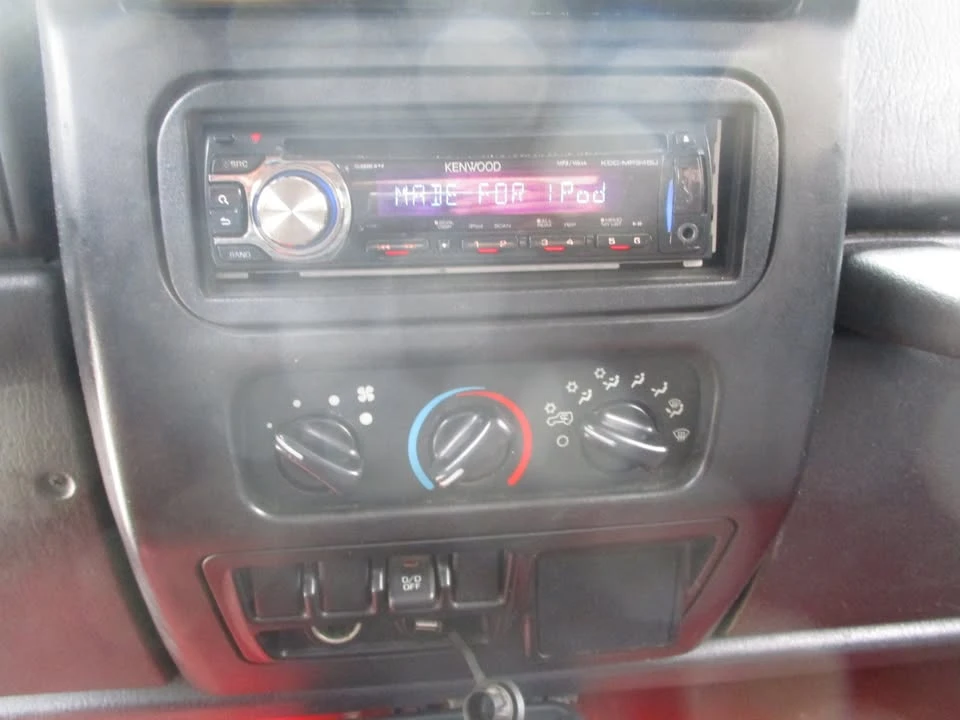 2005 Jeep TJ Wrangler - Image 7 of 20