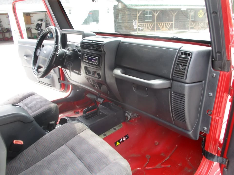 2005 Jeep TJ Wrangler - Image 14 of 20