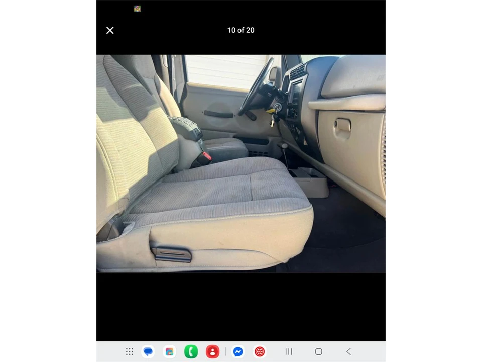 2005 Jeep Wagoneer - Image 10 of 21