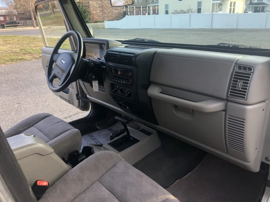 2005 Jeep TJ Wrangler - Image 6 of 17