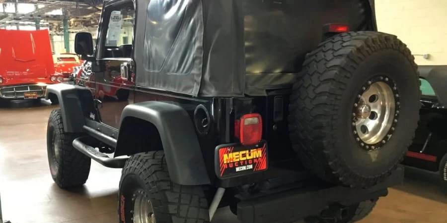 2005 Jeep TJ Wrangler - Image 2 of 7