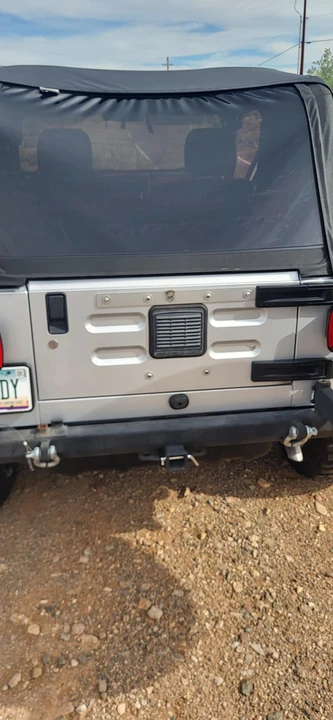 2005 Jeep TJ Wrangler - Image 13 of 31