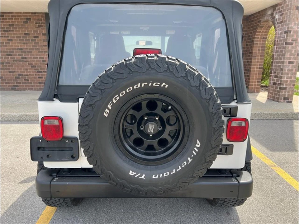 2005 Jeep TJ Wrangler - Image 13 of 31