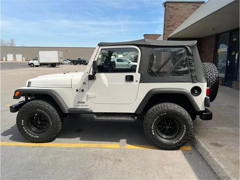 2005 Jeep TJ Wrangler - Image 10 of 31