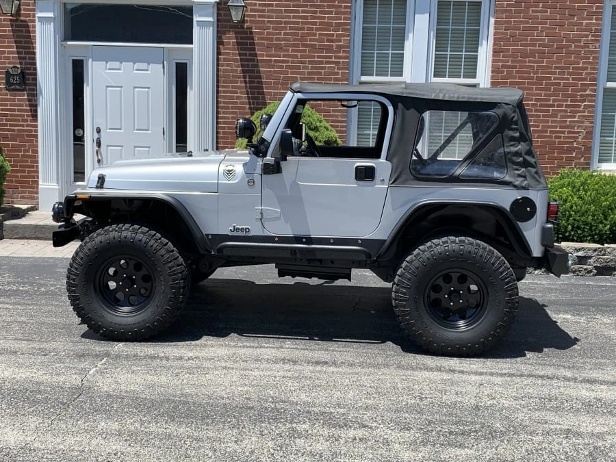 2005 Jeep TJ Wrangler - Image 2 of 7