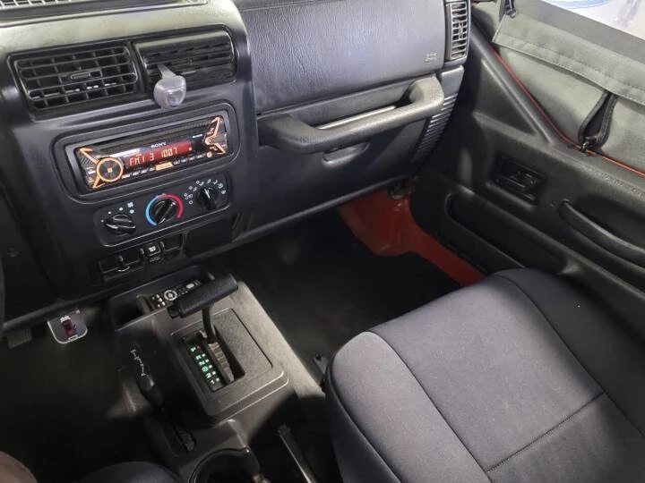 2005 Jeep TJ Wrangler - Image 10 of 20