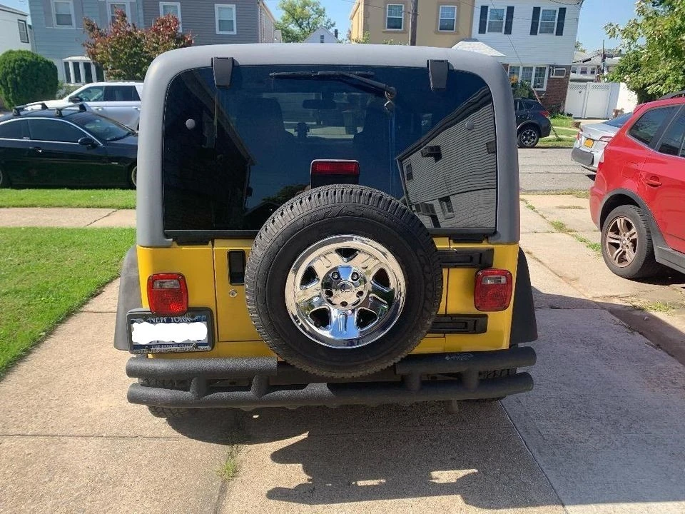 2005 Jeep TJ Wrangler - Image 2 of 4