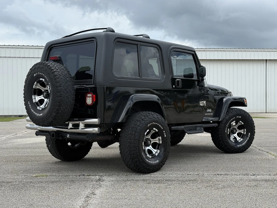 2005 Jeep TJ Wrangler - Image 3 of 31